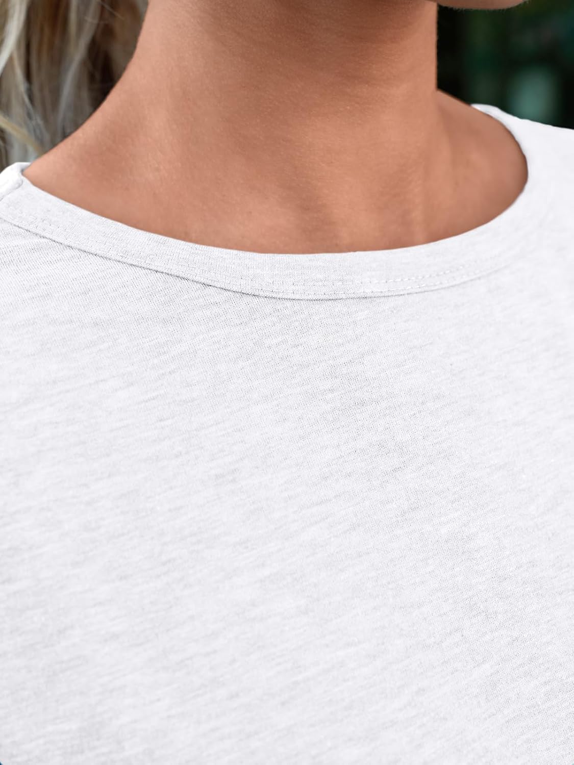 Thumbnail 4 de AUTOMET Women’s Soft Basic Short Sleeve T-Shirt (82% Polyester Blend) for Everyday Summer Wear