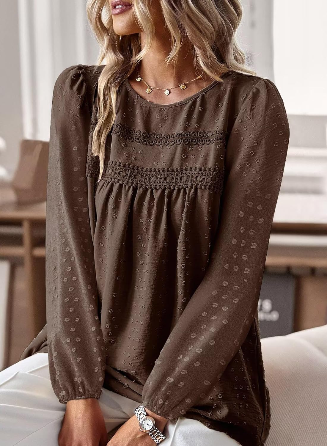 Detalle de Falechay boho crewneck crochet lace long sleeve top for women