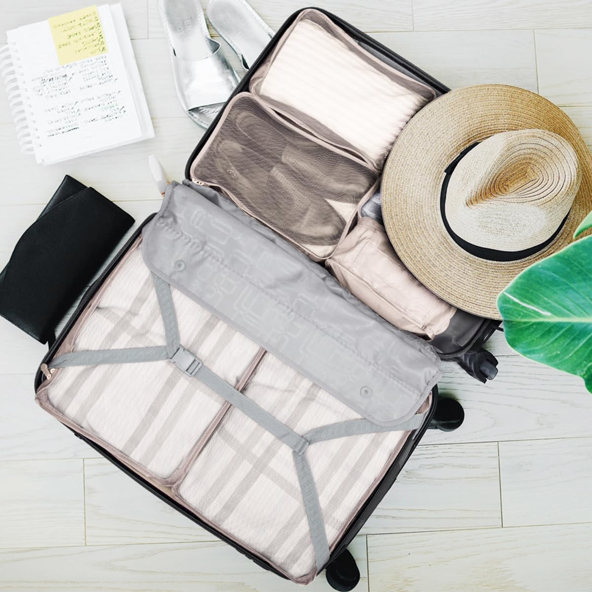 Detalle 2 de 12 PCS Large Packing Cubes for Suitcases – Multisize Travel Organiser Set (Beige)