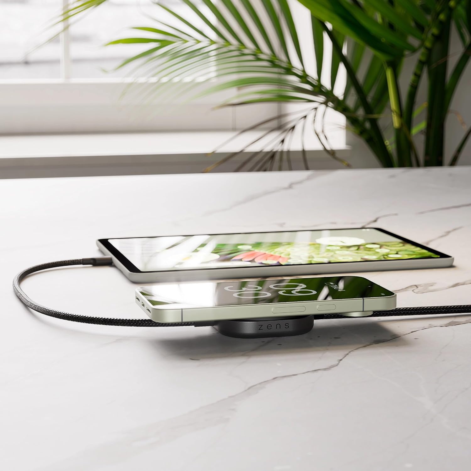 Detalle 1 de Zens Wireless Charging Cable Pro 2 MagSafe Qi2 15W