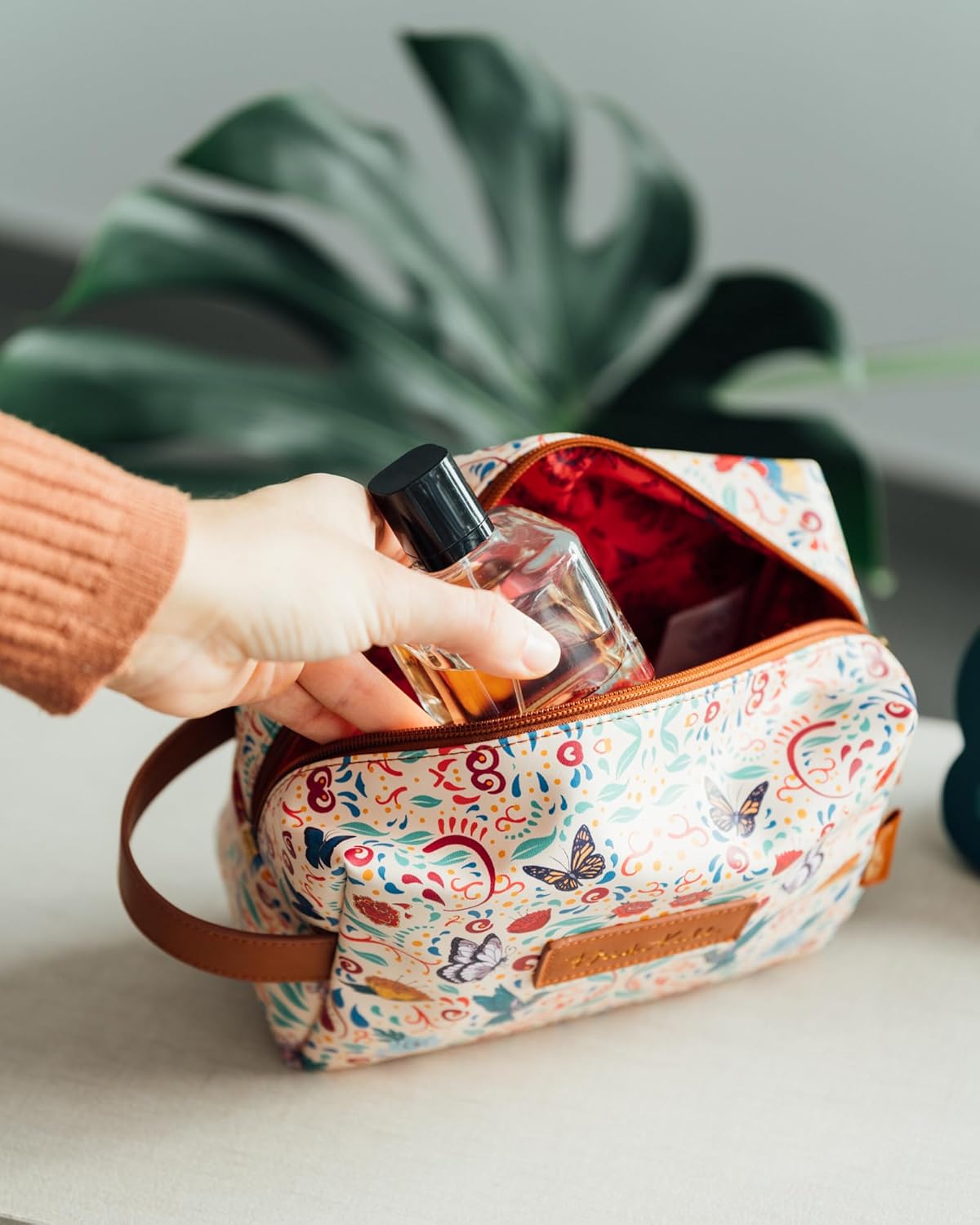 Thumbnail 6 de Grupo Erik Frida Kahlo Cosmetic Bag (7.9 x 5.7 x 3.9 inches)