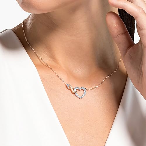 Detalle de Swarovski Collana Infinity, Infinito e Cuore – Bianca, mix di finiture