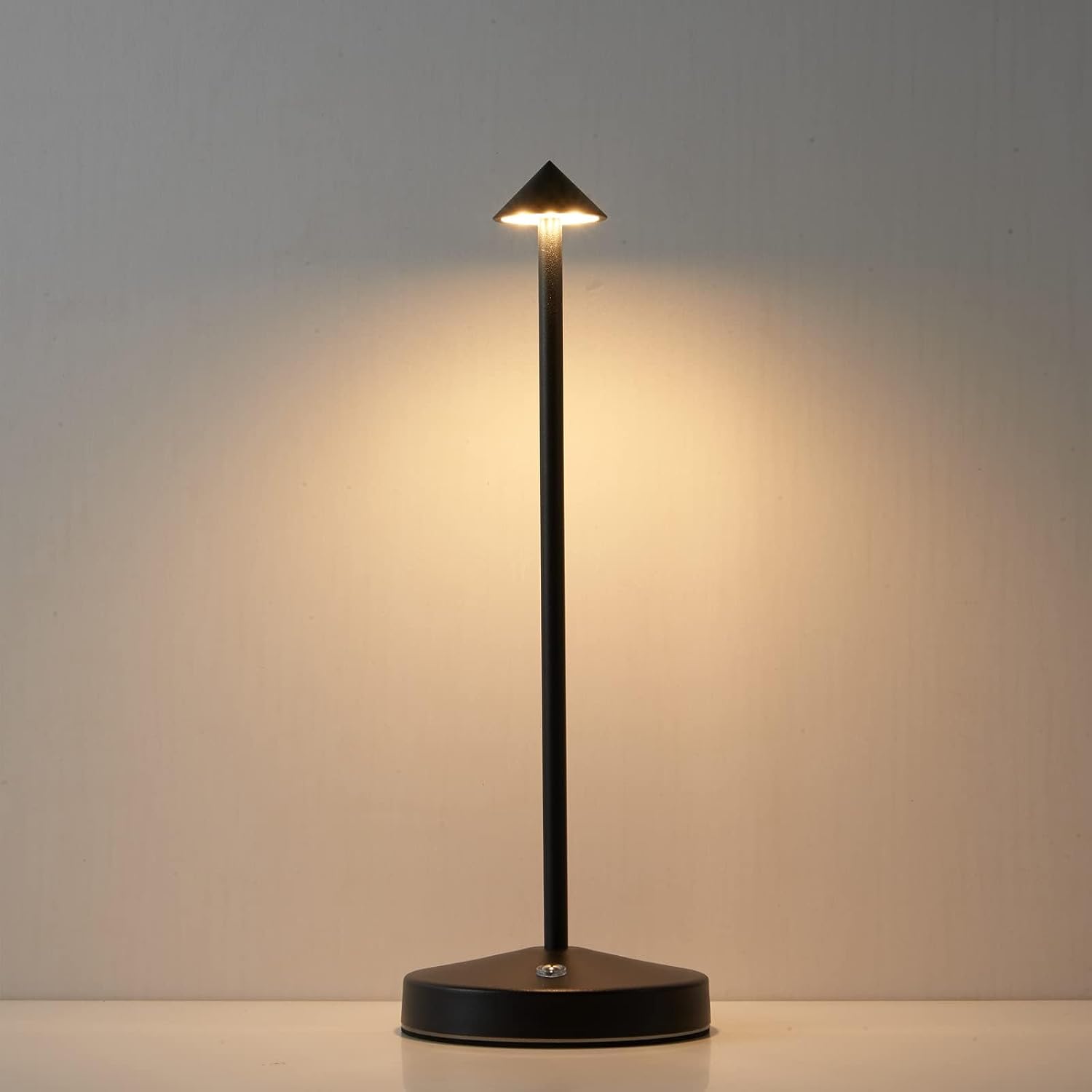 Detalle de eypid Cordless Table Lamp, Black, Rechargeable LED with Touch Dimming
