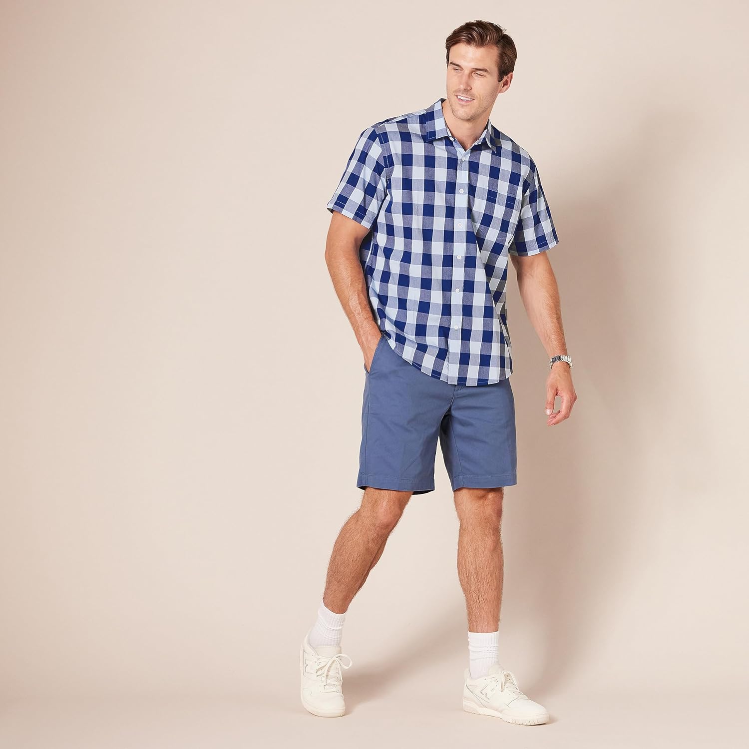Thumbnail 6 de Amazon Essentials Men’s Regular-Fit Short-Sleeve Poplin Shirt