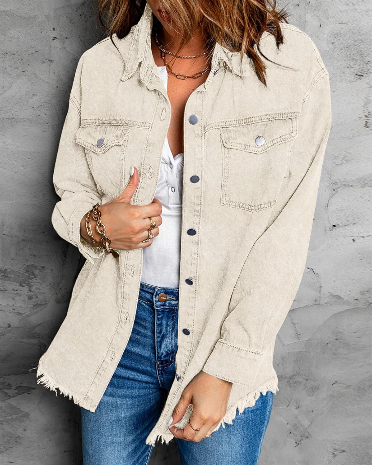 Thumbnail 3 de Vetinee Women’s Oversized Button Up Frayed Hem Shacket Denim Jacket