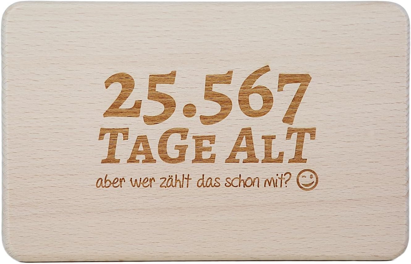 Thumbnail 1 de Brotzeitbrett zum 70. Geburtstag – Schneidbrett mit Spruch (22 × 14 × 1 cm) aus Buche