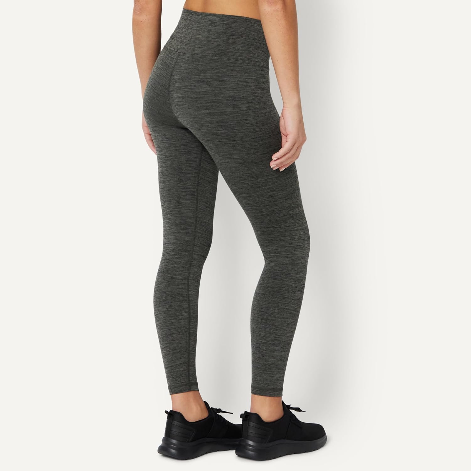 Detalle de Amazon Essentials Damen Formflex Yoga-Leggings mit hohem Bund, 7/8-Länge, 63,5 cm Innennaht