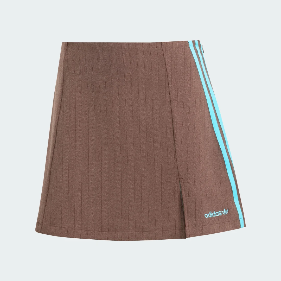 Detalle 2 de Falda Tailored adidas en color marrón