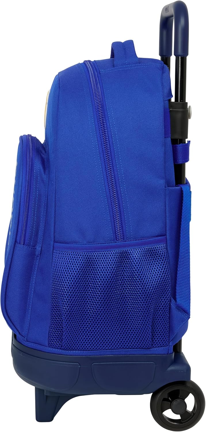 Detalle 1 de REAL MADRID - Mochila Grande con Ruedas de Safta: cómoda, resistente y versátil