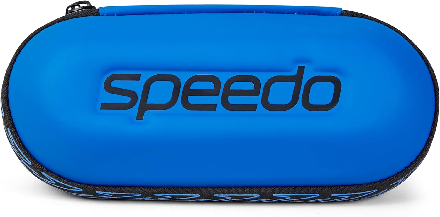 Detalle de Speedo Logo Goggles Case: A practical, durable storage solution