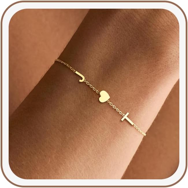 Detalle de Gold-Plated Initial Bracelet with Two Initials