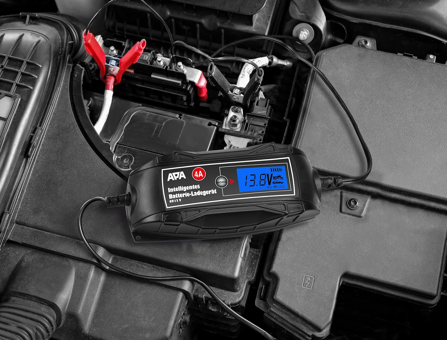 Thumbnail 2 de EUFAB 16615 Intelligentes Batterieladegerät, 6/12 V, 4 A – IP65, LCD