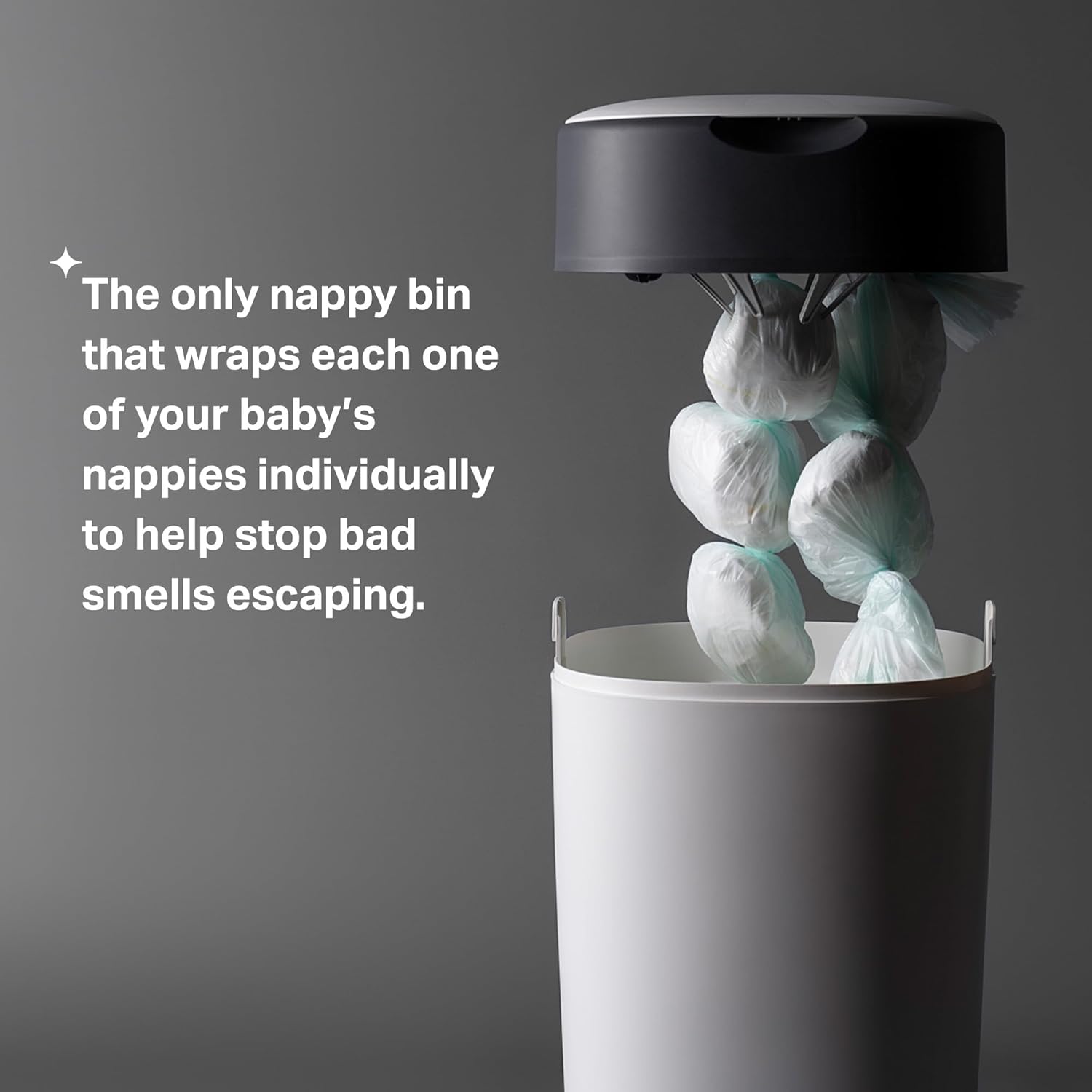 Detalle 2 de Tommee Tippee Twist and Click nappy bin with 1 refill