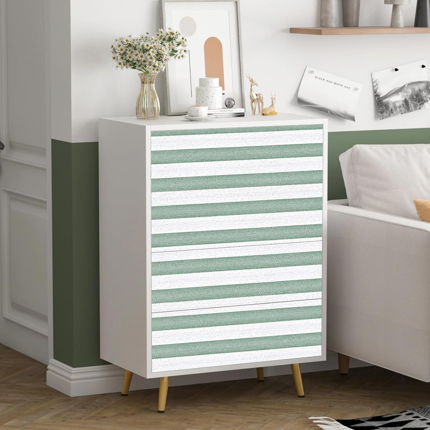 Detalle de HorryHaus striped peel-and-stick wallpaper, 15.7 in