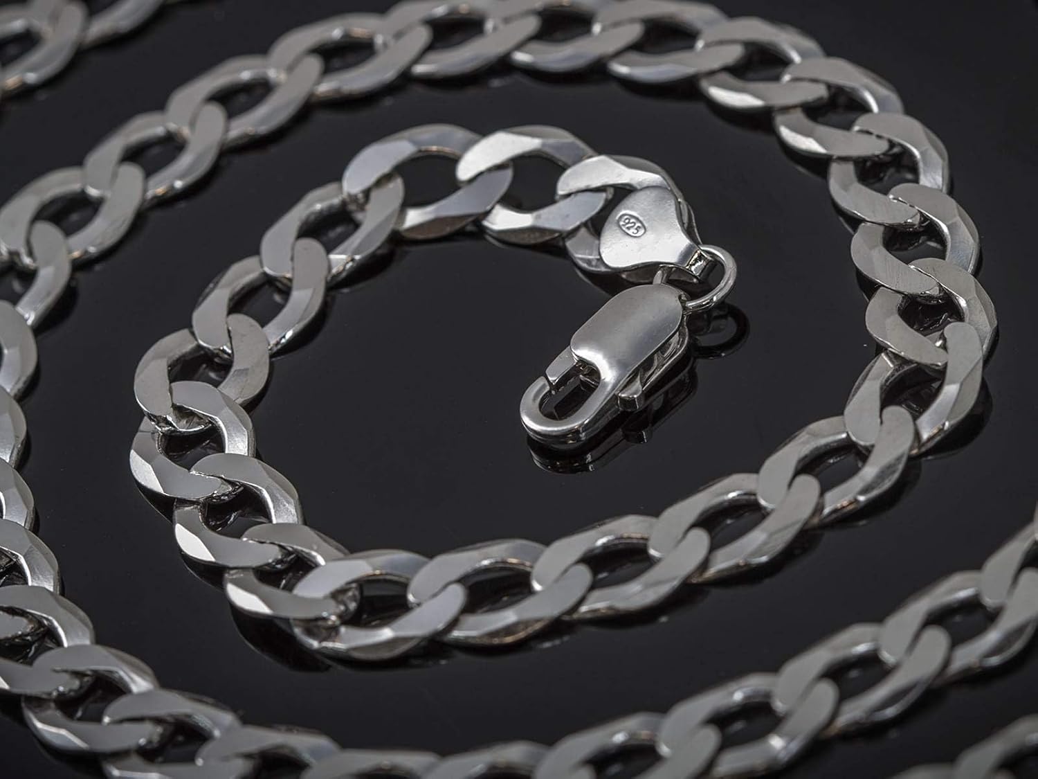 Detalle de Aka Gioielli® Catena Grumetta Piatta 9mm Argento 925 Rodiato – Collana unisex con chiusura moschettone