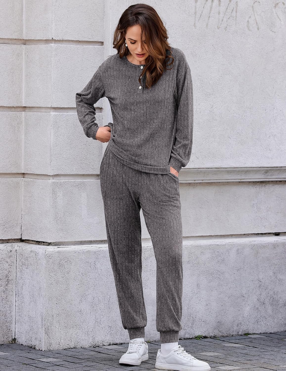 Detalle 2 de Ekouaer Women's Knit Lounge Set in Polyester Blend