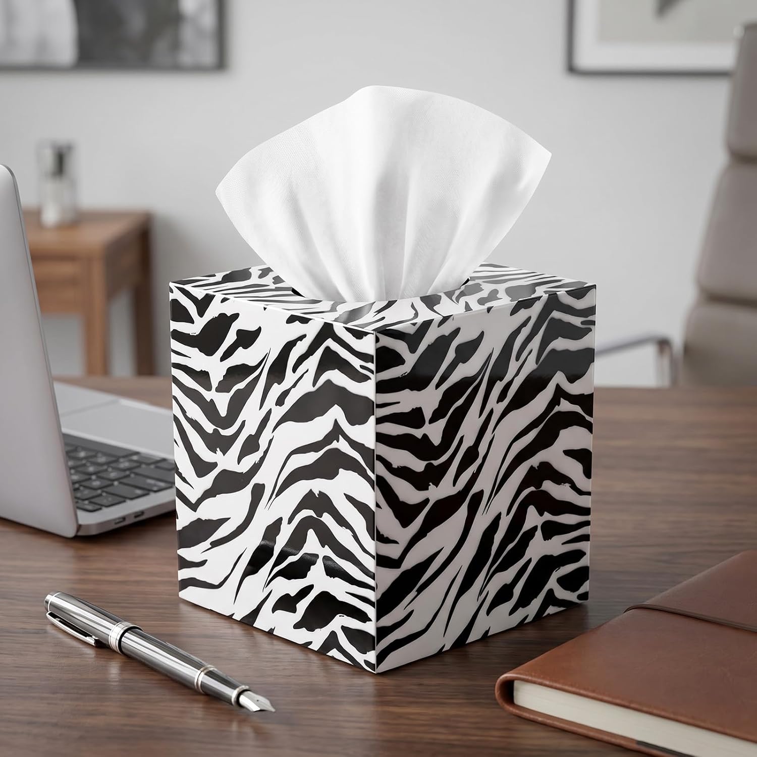 Thumbnail 1 de Square Tissue Box Cover, Zebra Print