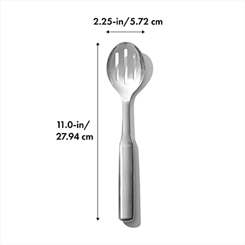 Detalle 2 de OXO Steel - Espumadera para servir 🍽