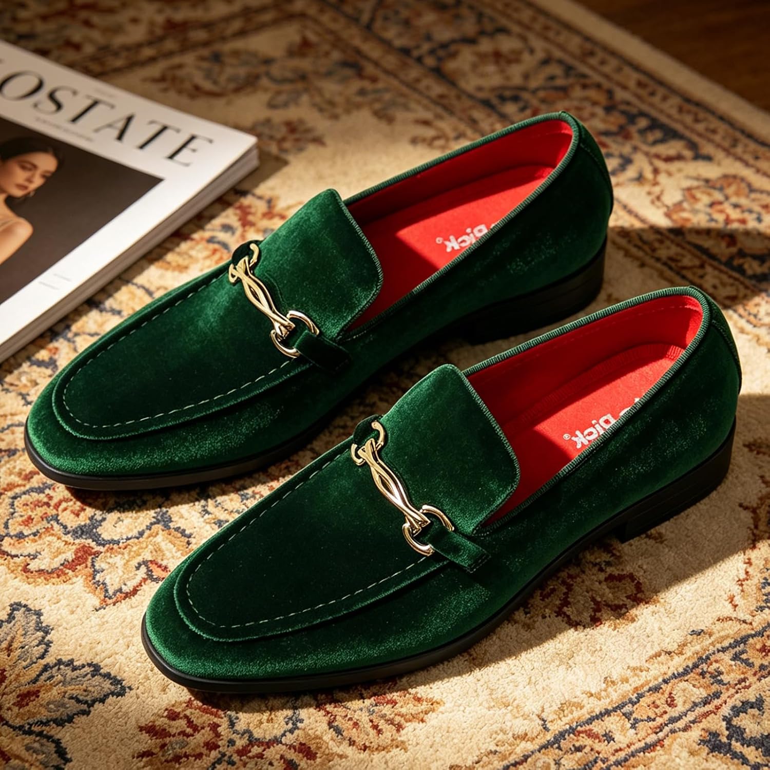 Detalle de Men’s Velvet Loafers