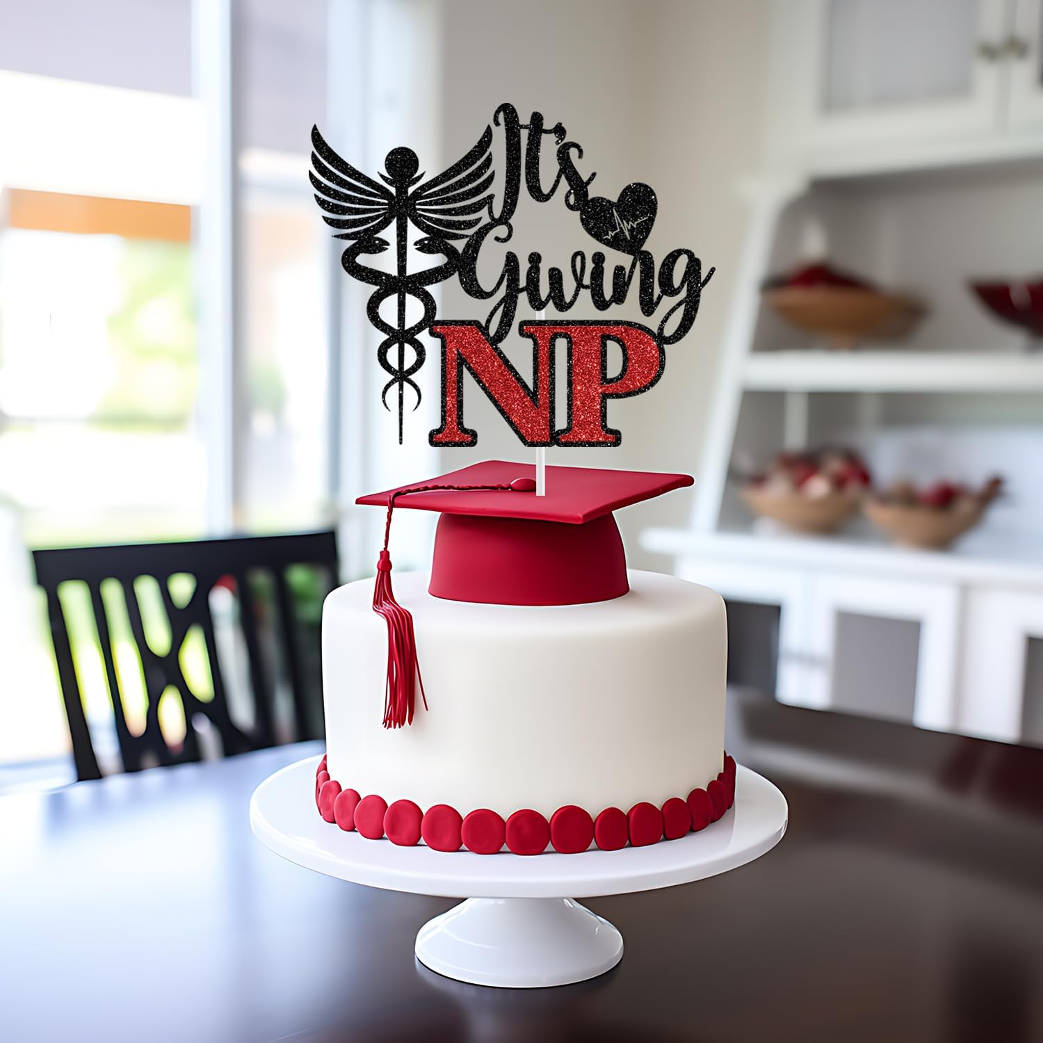 Detalle 2 de It's Giving NP Cake Topper, 5.4 x 5.6 inches
