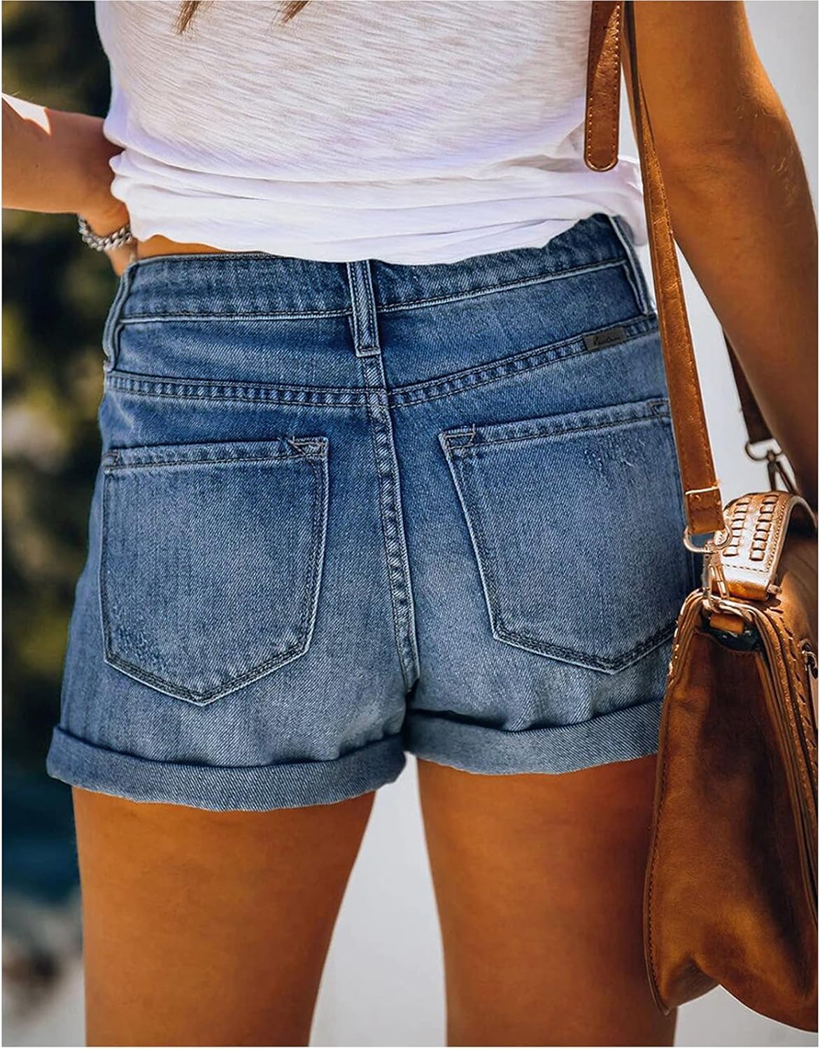 Thumbnail 2 de Bichingda Denim Shorts for Women – Ripped Mid Rise, Folded Hem, Stretchy Casual Jeans