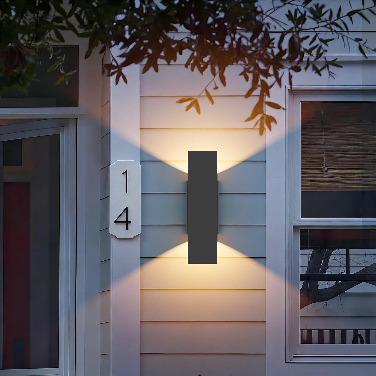 Detalle 2 de Aipsun HW507 Outdoor LED Up/Down Wall Sconces, 2-Pack, Black, 3000K, IP65