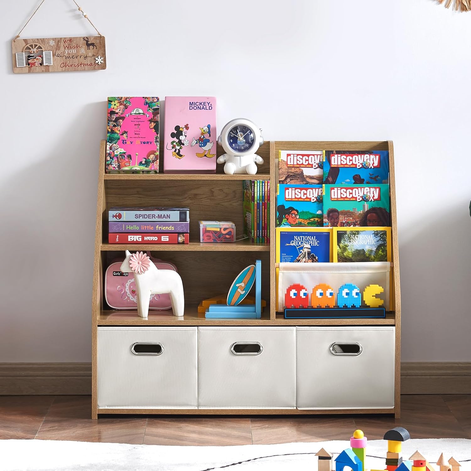 Detalle de EFURDEN EDKB01 Montessori-kinderboekenkast met 4 planken, 3 laden en 4 stoffen vakken