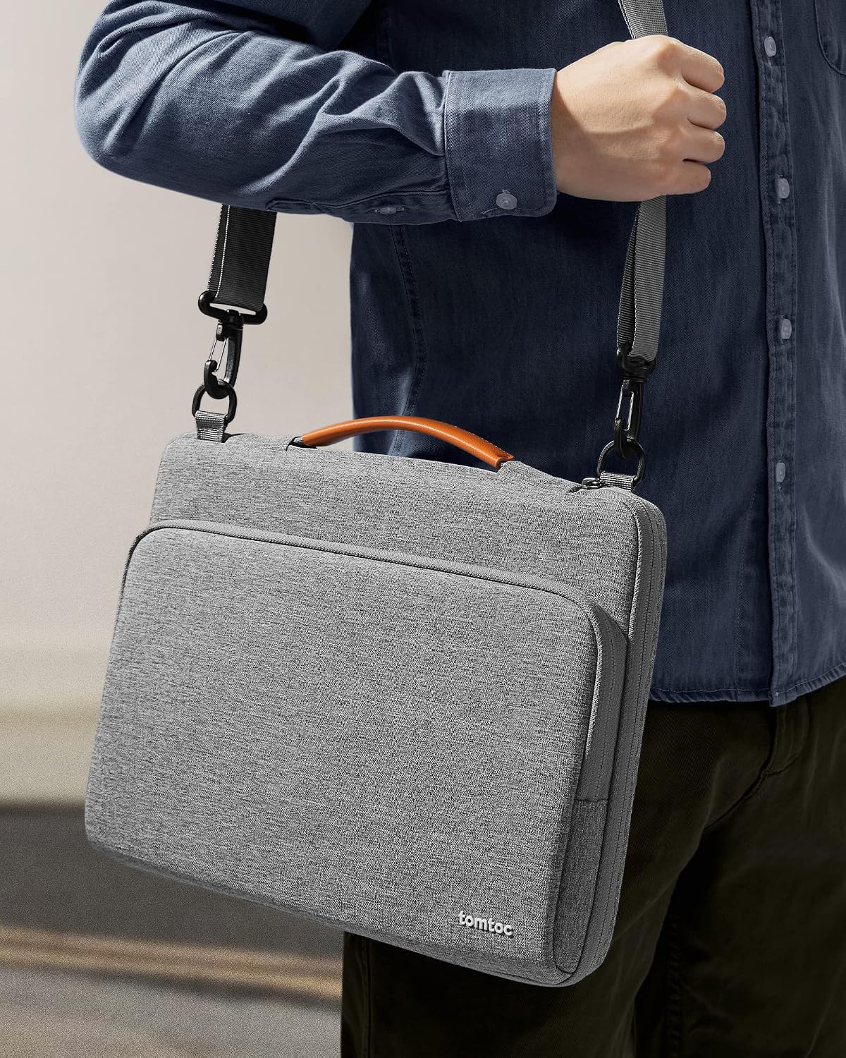 Detalle 2 de tomtoc 360° sacoche ordinateur 15"
