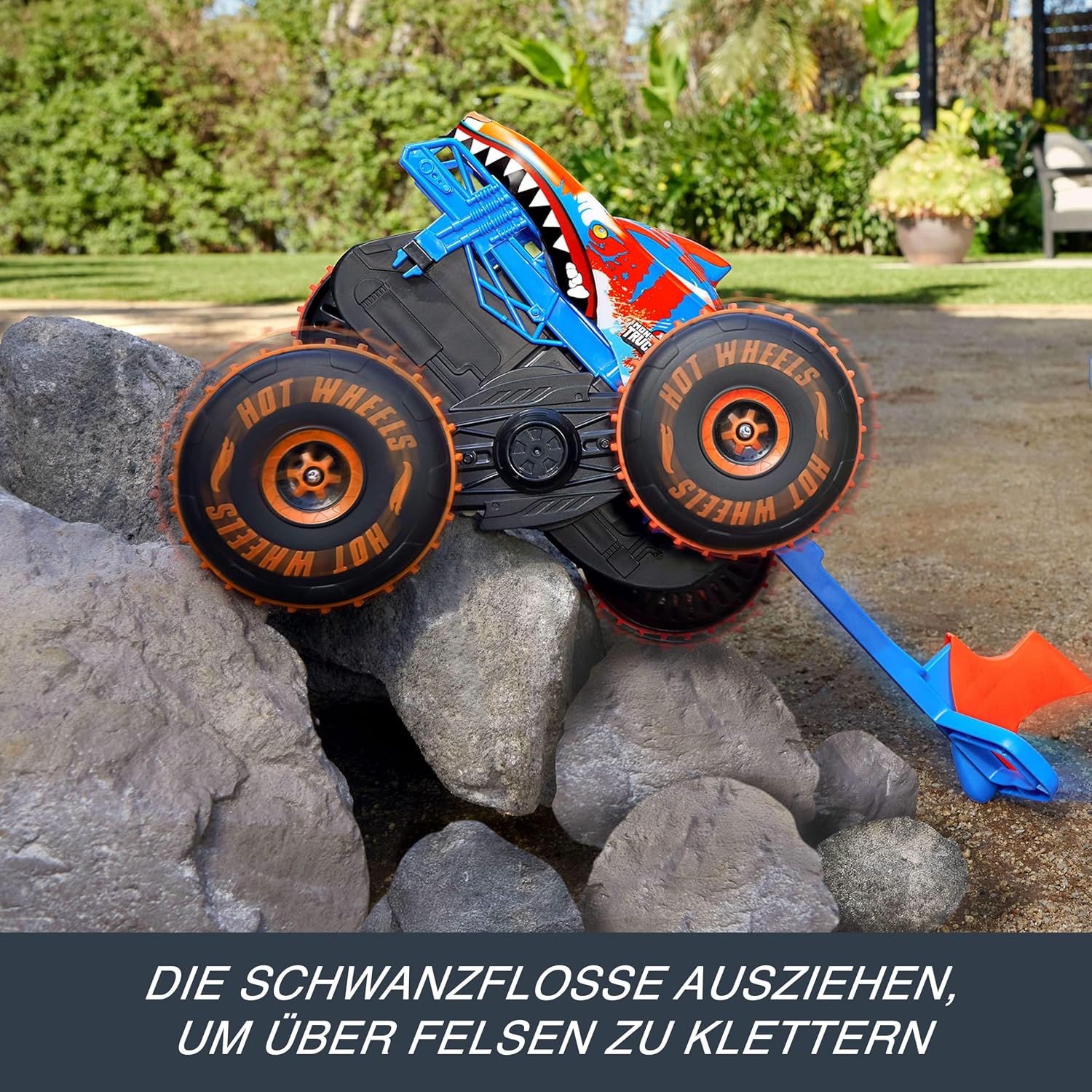 Detalle 2 de Hot Wheels Monster Trucks Tiger Shark Climber RC (JFR39) – Dreifach-Modi für Rennen, Klettern und Stunts