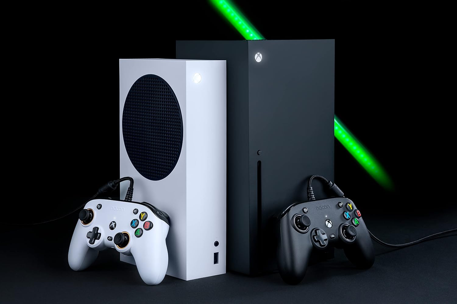 Thumbnail 5 de Nacon Pro Compact Controller blanc USB pour Xbox One, Xbox Series X|S et PC (Windows 10)