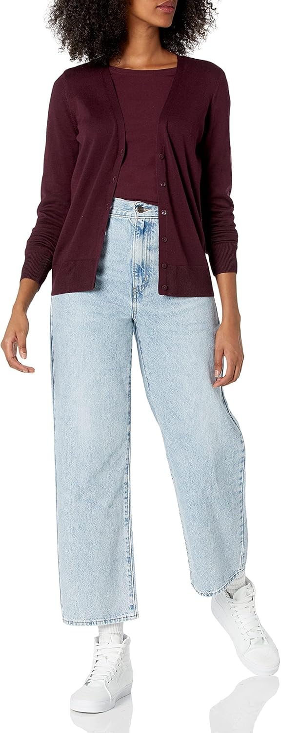 Thumbnail 4 de Amazon Essentials Women's Lightweight V-Neck Cardigan Jumper (Plus Size)
