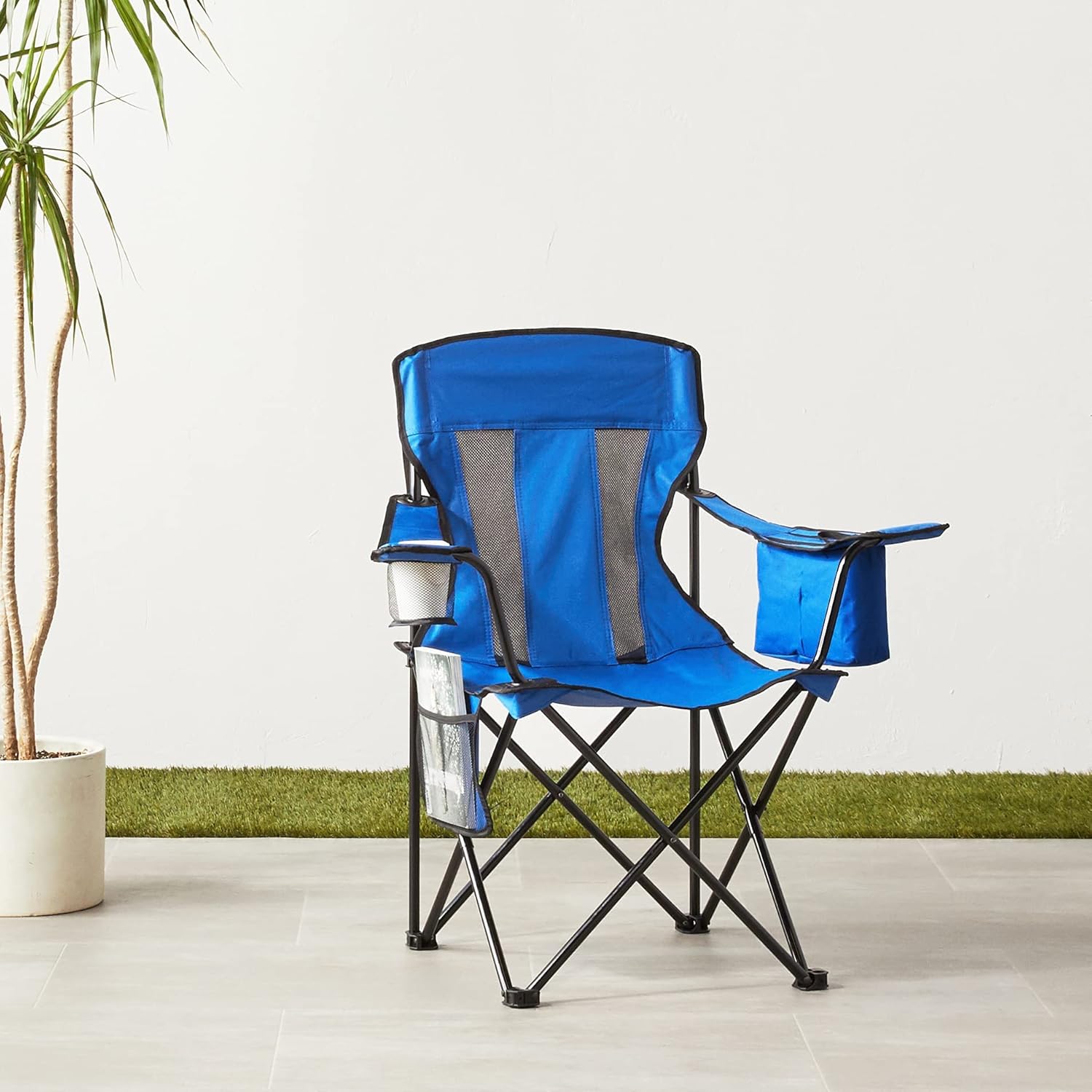 Detalle de Amazon Basics Sedia da campeggio con tasca termica – Blu (rete)
