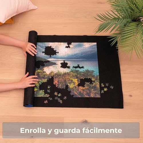 Detalle de Ravensburger Tapete Puzzle New Roll Your Puzzle Board: guarda rompecabezas de 300 a 1500 piezas con tubo enrollable