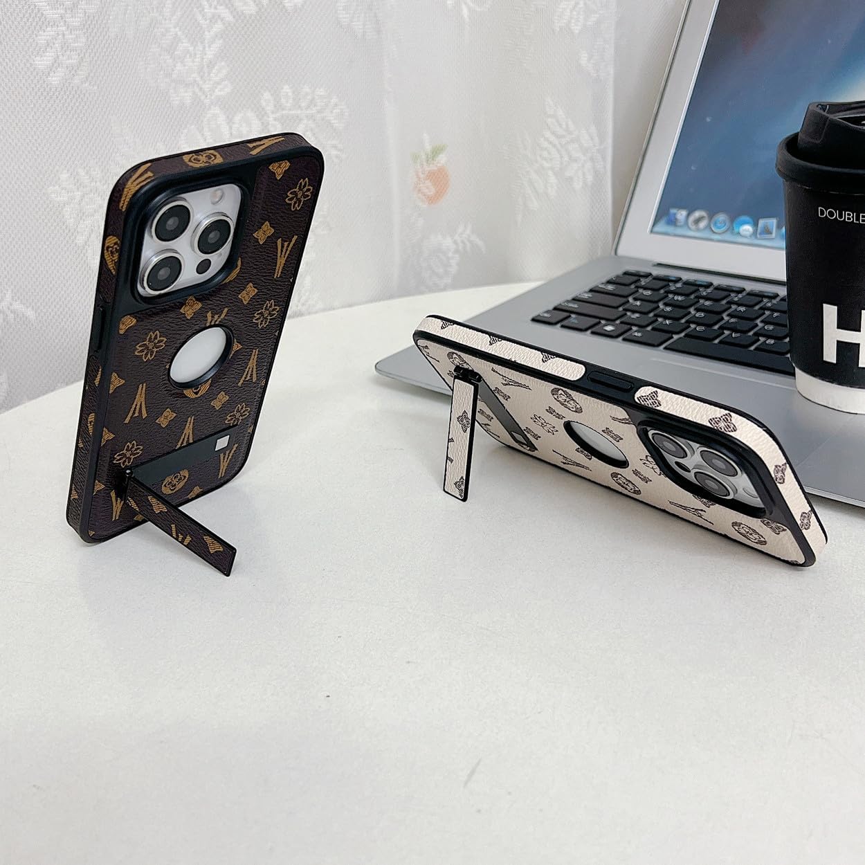 Detalle 2 de Dropcases iPhone 16 Pro Max Case with PU Leather