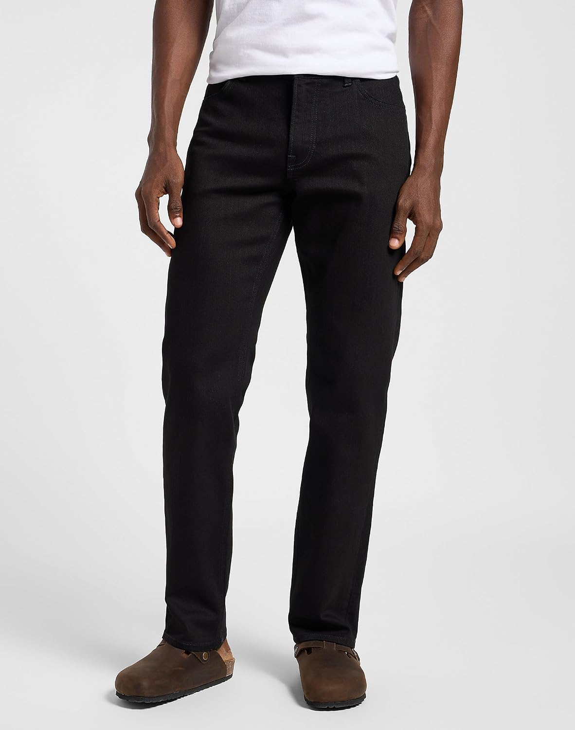 Detalle 2 de Lee Men's Modern Series Relaxed-fit Bootcut Jeans