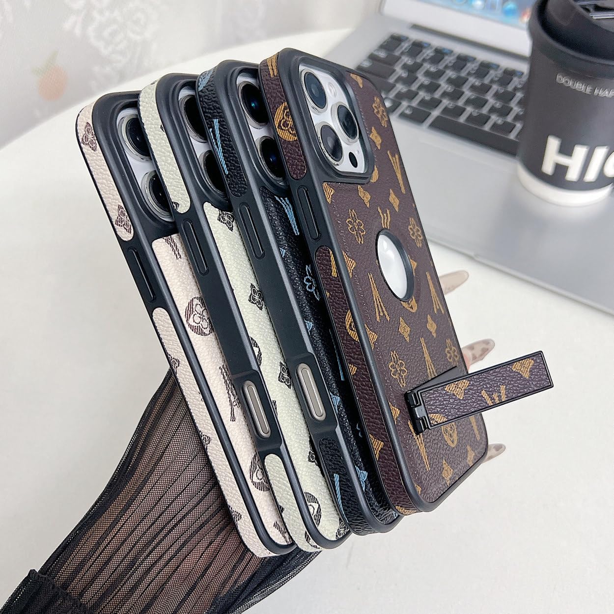 Detalle 2 de Dropcases iPhone 16 Pro Max Case with PU Leather