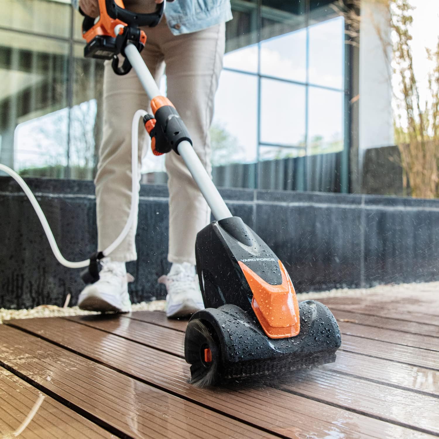 Thumbnail 3 de Yard Force LW CPC1 20V Patio Cleaner