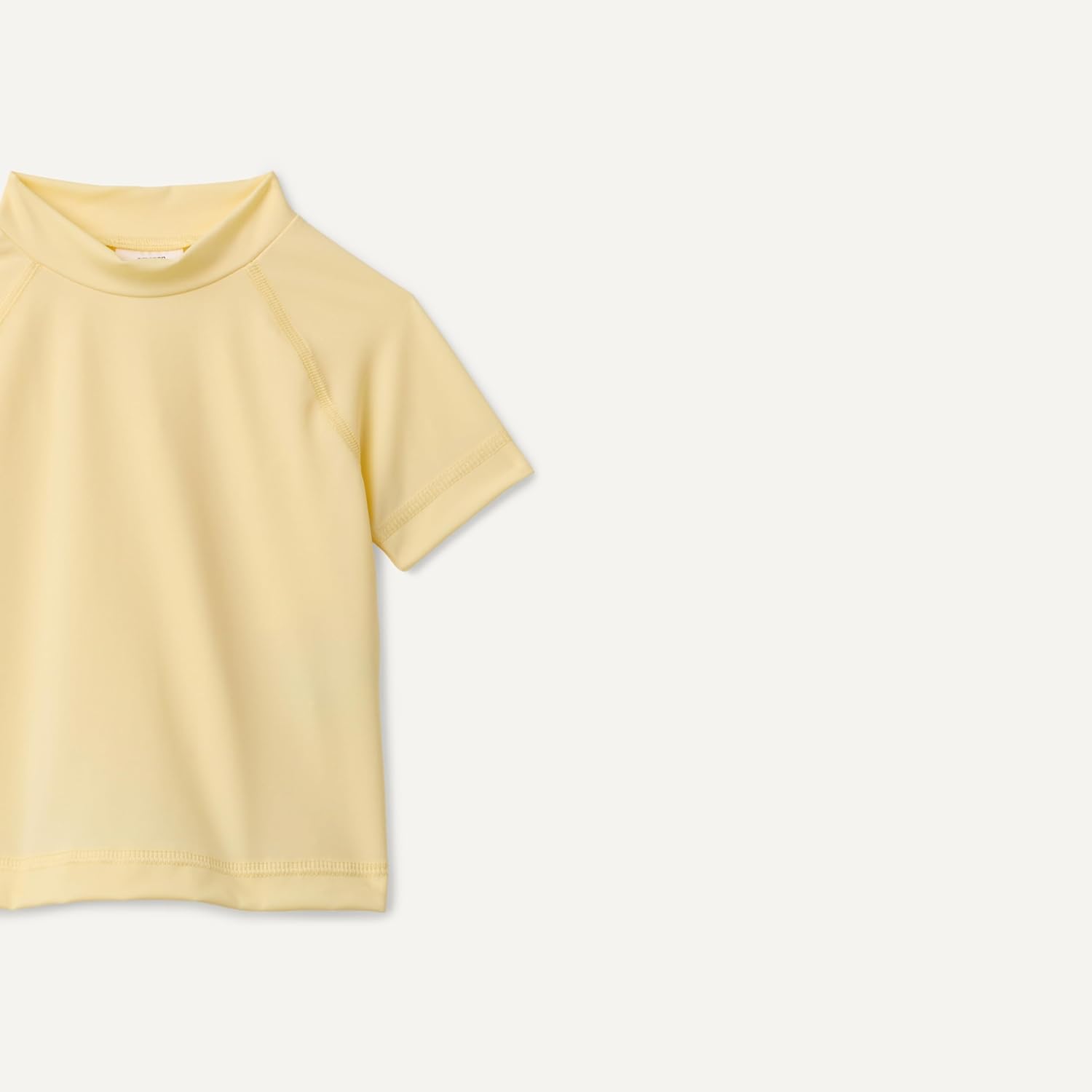 Thumbnail 1 de Amazon Essentials Girls and Toddlers' Short Sleeve Slim Fit Rashguard T-Shirt