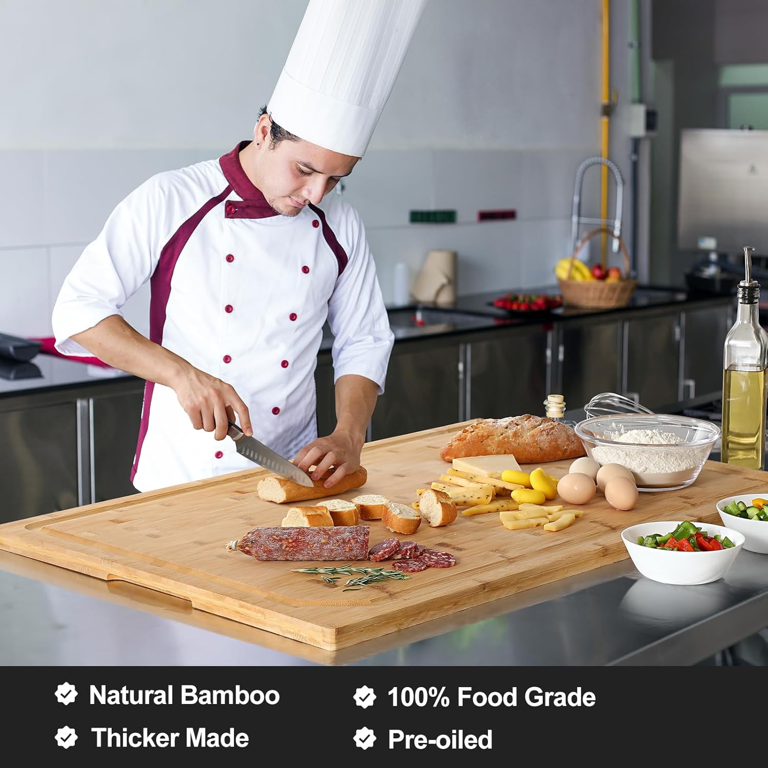 Detalle de HIWARE 36 x 24 Extra Large Bamboo Cutting Board with Juice Groove & Handle