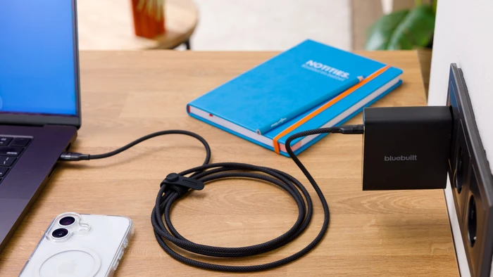 Detalle de BlueBuilt 140 W GaN USB-C-Ladegerät Schwarz + USB-C-Kabel 240 W 2 m Nylon Schwarz Doppelpack