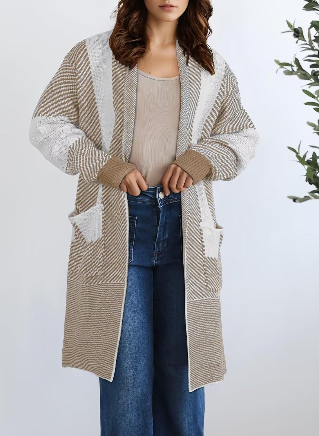 Detalle 2 de Astylish Women's Long-Sleeve Knit Cardigan with Pockets, Oversized Colour-Block Design