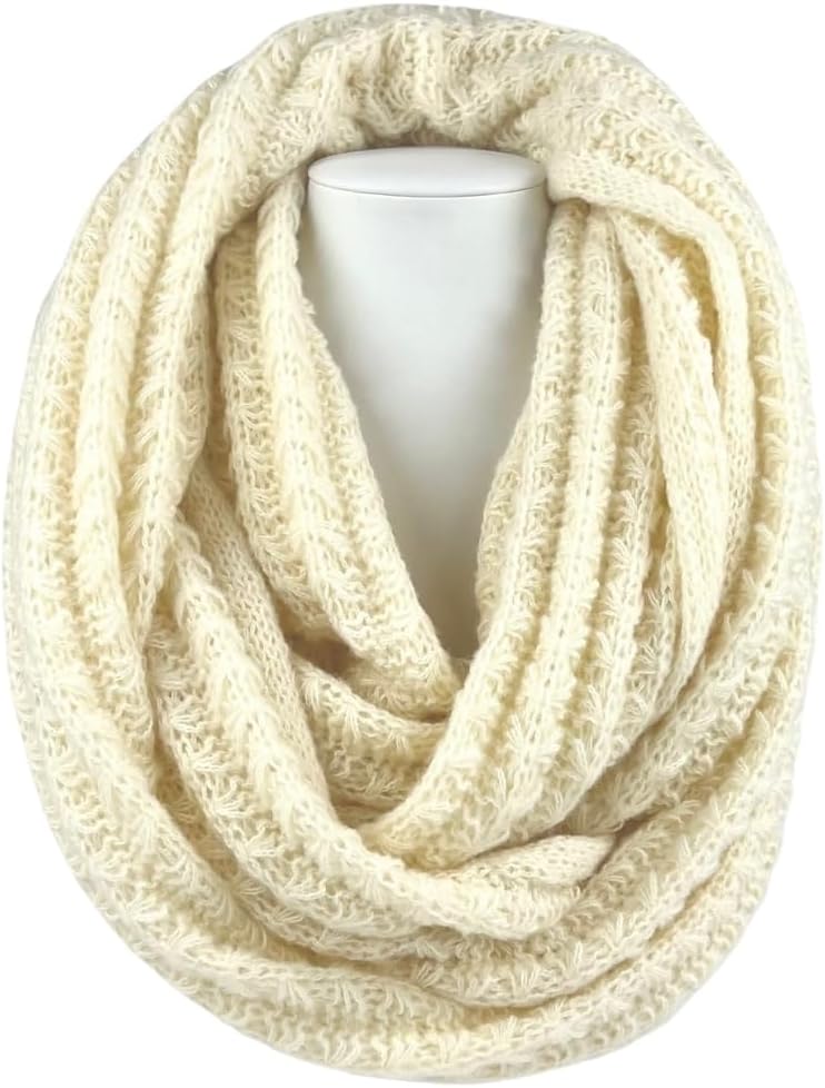 Detalle 2 de Humble Hilo Knitted Scarf 72-Inch