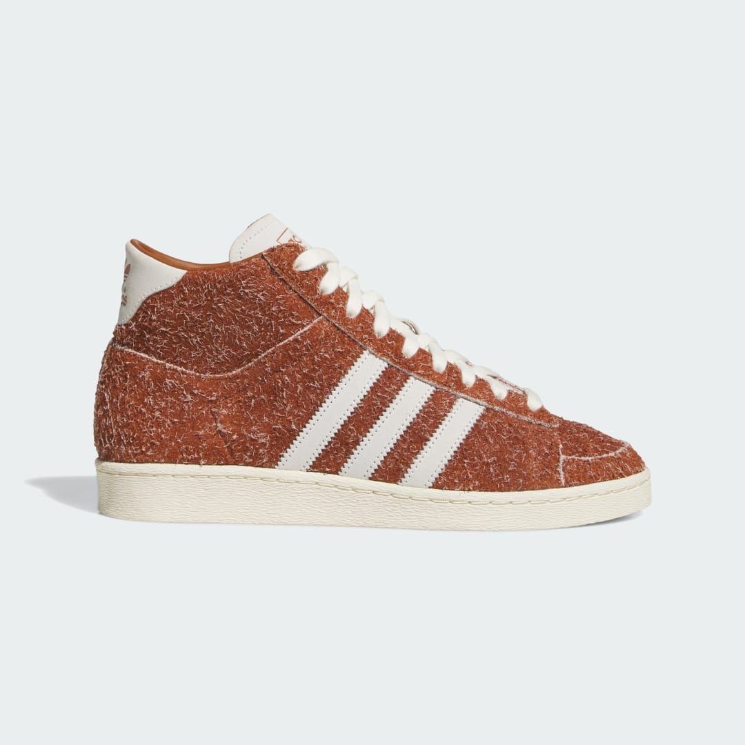 Detalle de Zapatillas JABBAR HI de Adidas – color Marrón