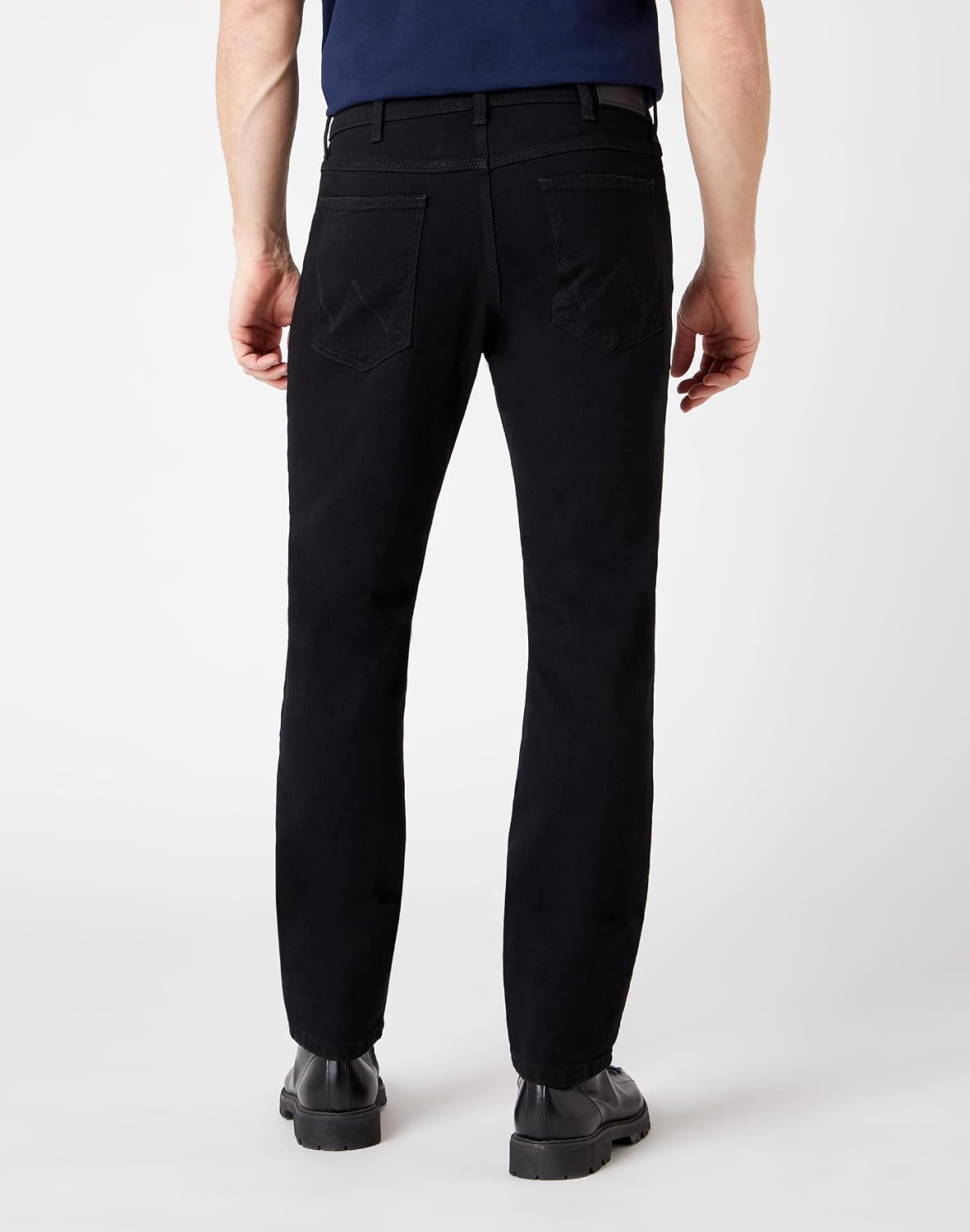 Detalle de Wrangler Herren Jeans Regular – Mid Waist, Regular Fit, Blau/Schwarz, Größe W30–W44, Länge 36
