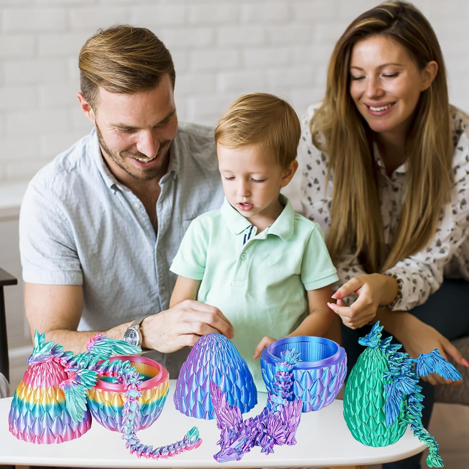 Thumbnail 1 de Winged Dragon Inside Surprise Egg collectible toy (3D printed) – Christmas Green, Large