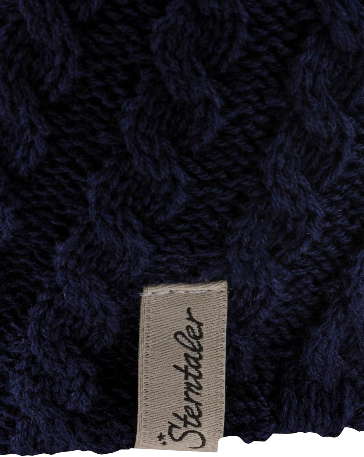 Detalle de Bonnet en Tricot torsadé — confort pour l’automne et l’hiver