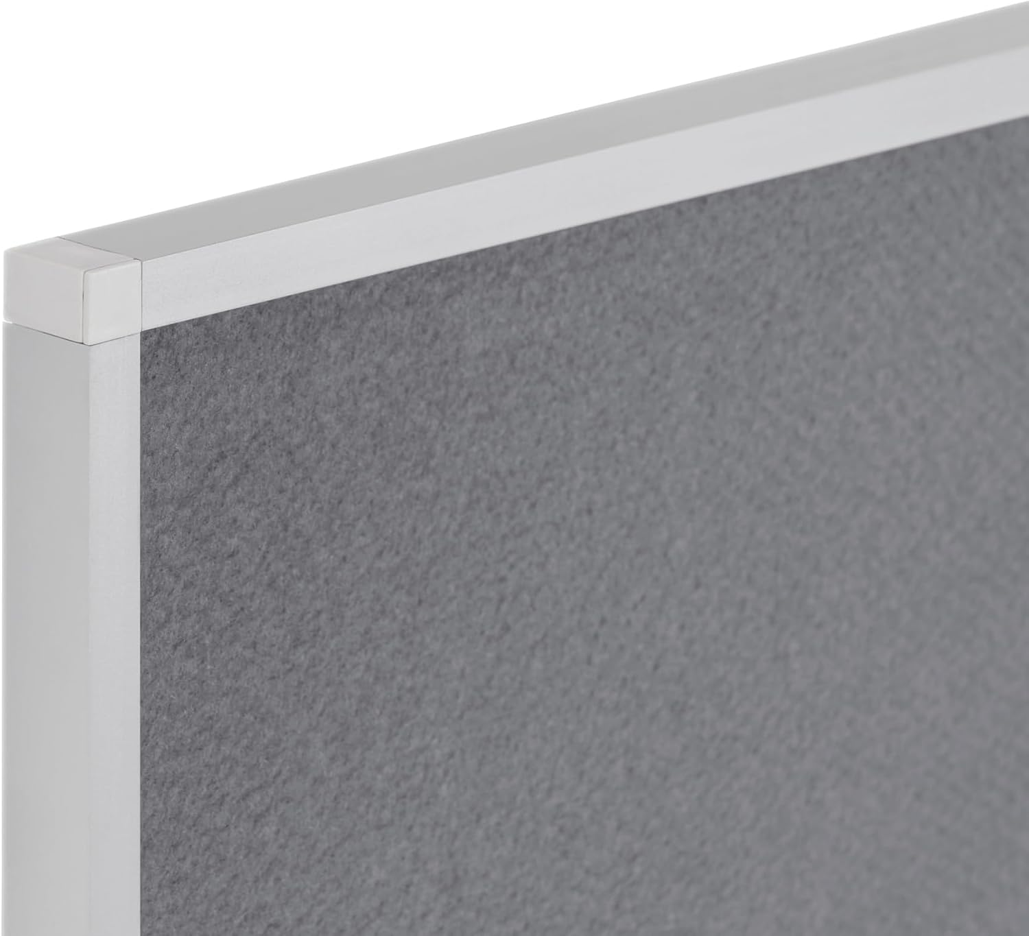 Detalle de Bi-Office Pannello in Feltro New Generation: Bacheca grigia con cornice in alluminio e vassoio portapenne scorrevole (120 x 90 cm)