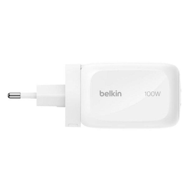 Detalle de Belkin WCH016hqWH 100W: cargador GaN 2× USB-C + 1× USB-A, compacto y versátil