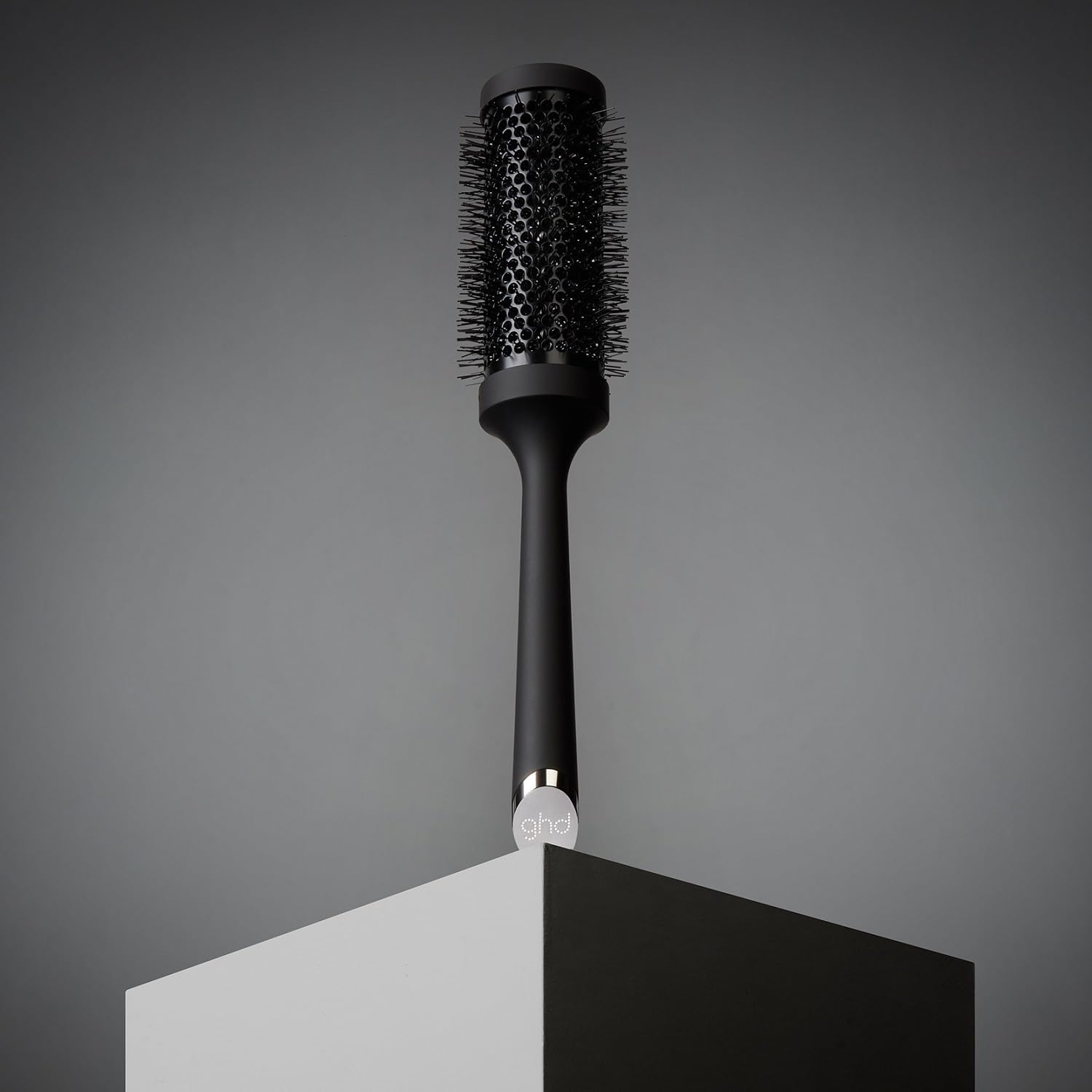Thumbnail 4 de ghd The Blow Dryer: Spazzola Rotonda Professionale con Cilindro in Ceramica per Styling Voluminoso
