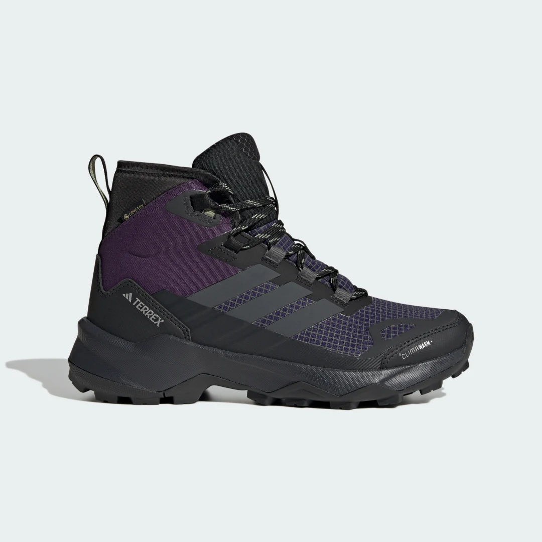 Detalle de Zapatilla de senderismo Terrex Skychaser AX5 Mid GORE-TEX CLIMAWARM+ (Violeta) – Adidas